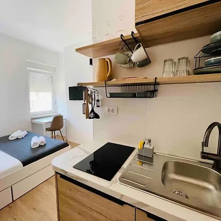 Old Town Studio 2 Apartment